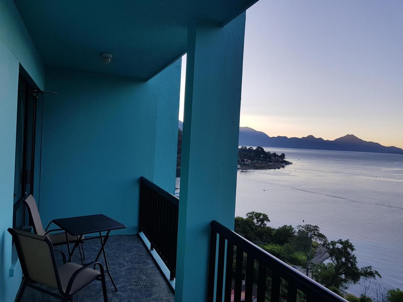 Sky View Atitlan Lake Suites - Free Breakfast Supplies Panajachel Exterior photo